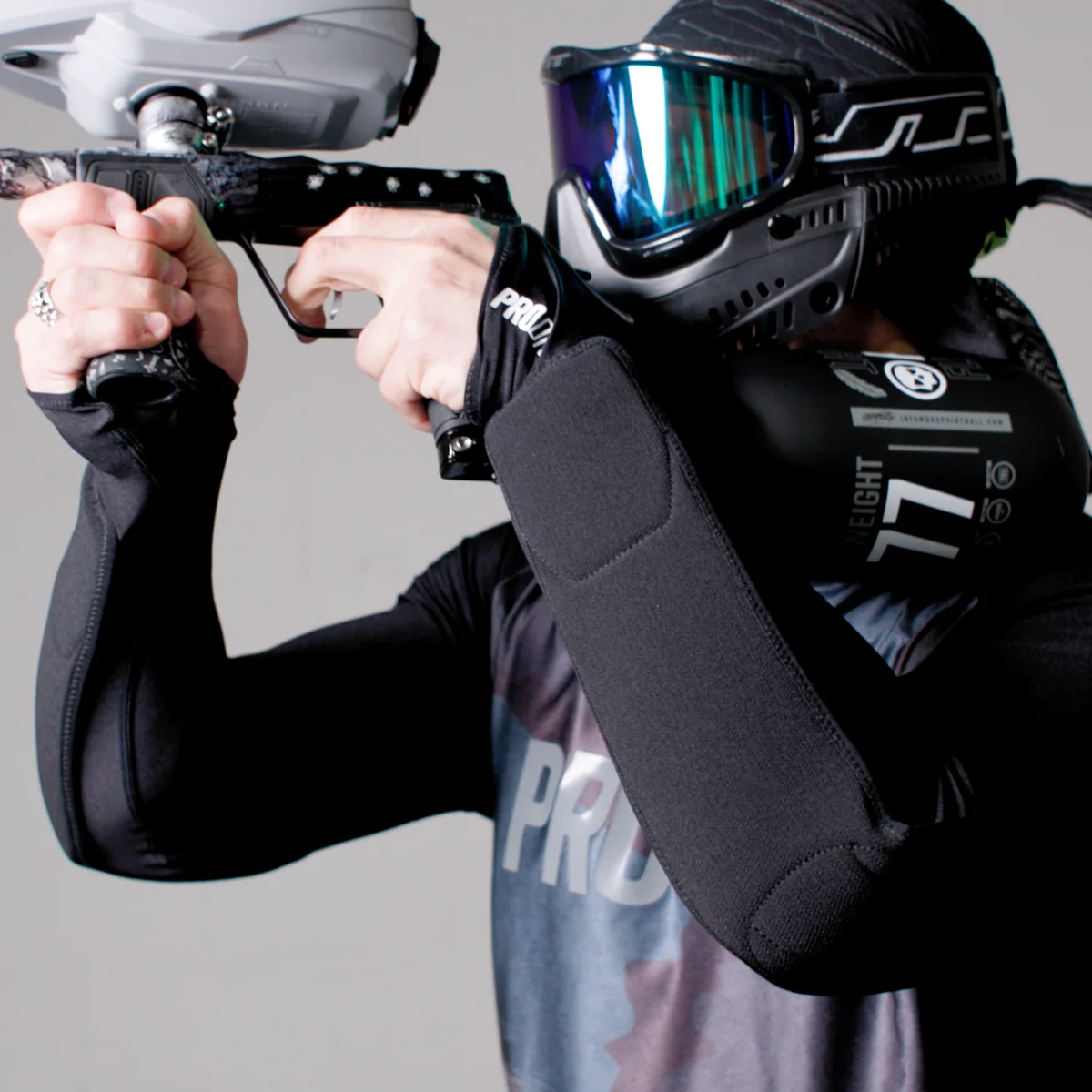 PRO DNA™ BASE LAYER SHIRT – ELBOW PAD - Image 4