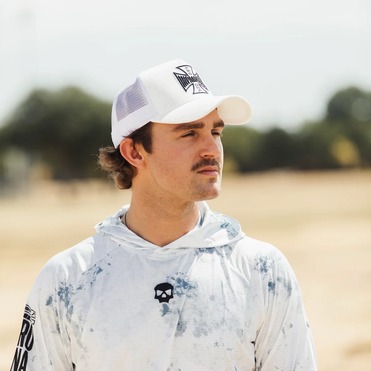 INFAMOUS™ Snapback Suede Hat - Choppers Cross - White - Image 2
